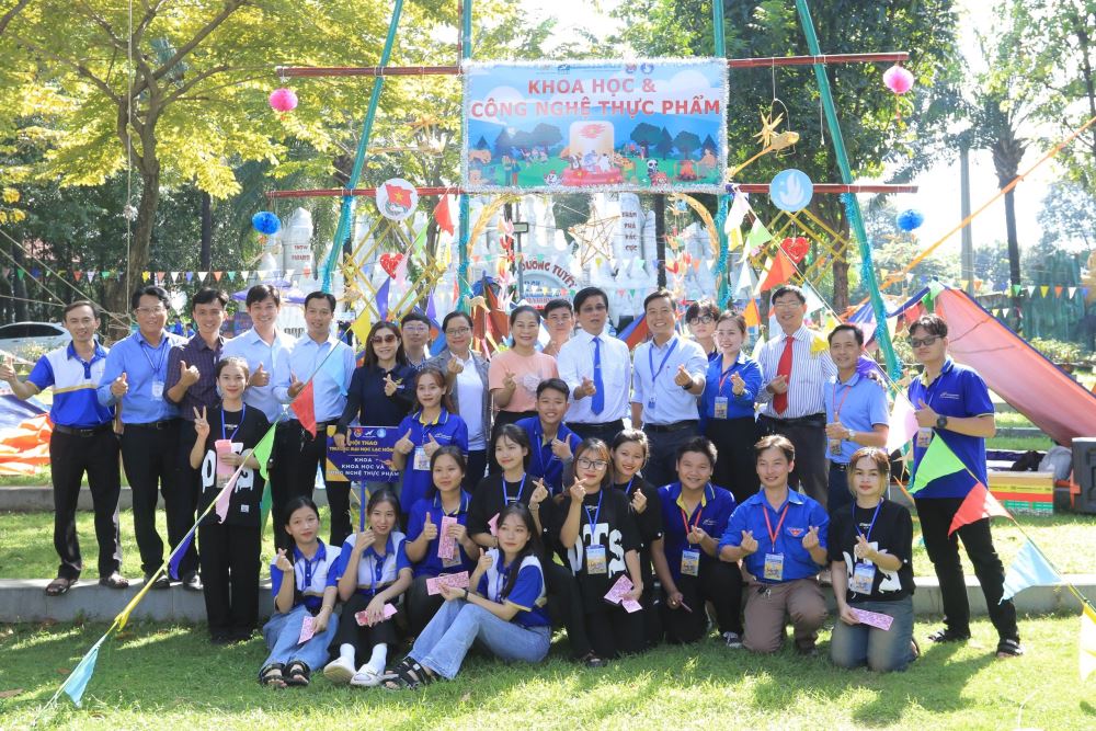 Ngày hội sinh viên LHU 2023