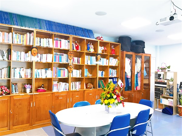 Phòng tư liệu Hàn Quốc học