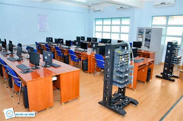 Phòng thực hành Cisco